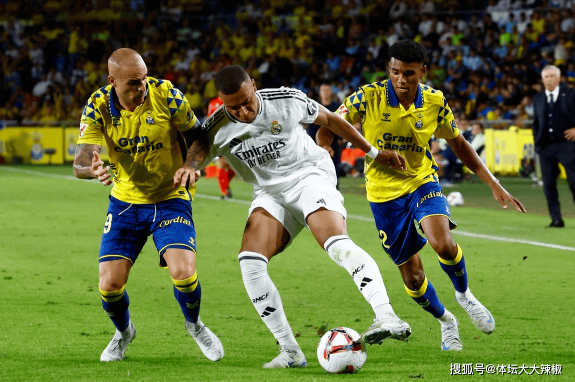 加时末段西甲传出新动向，里昂造点机会，管理层表态：管理层满意，球队文化再被提及的简单介绍